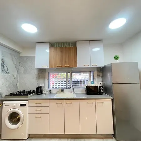Appartement הטרקלין של לינוי - 5 דקות נסיעה מהים à Ashkelon Extérieur photo