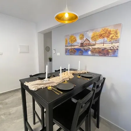 Appartement הטרקלין של לינוי - 5 דקות נסיעה מהים à Ashkelon Extérieur photo
