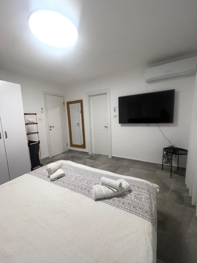 הטרקלין של לינוי - 5 דקות נסיעה מהים Apartment Ashkelon