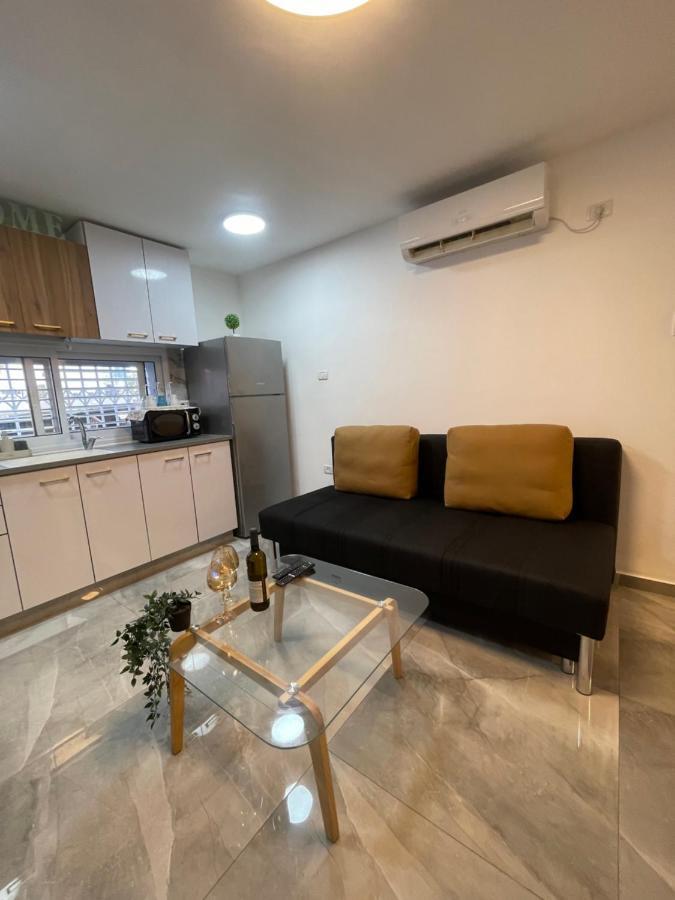 הטרקלין של לינוי - 5 דקות נסיעה מהים Apartment *
