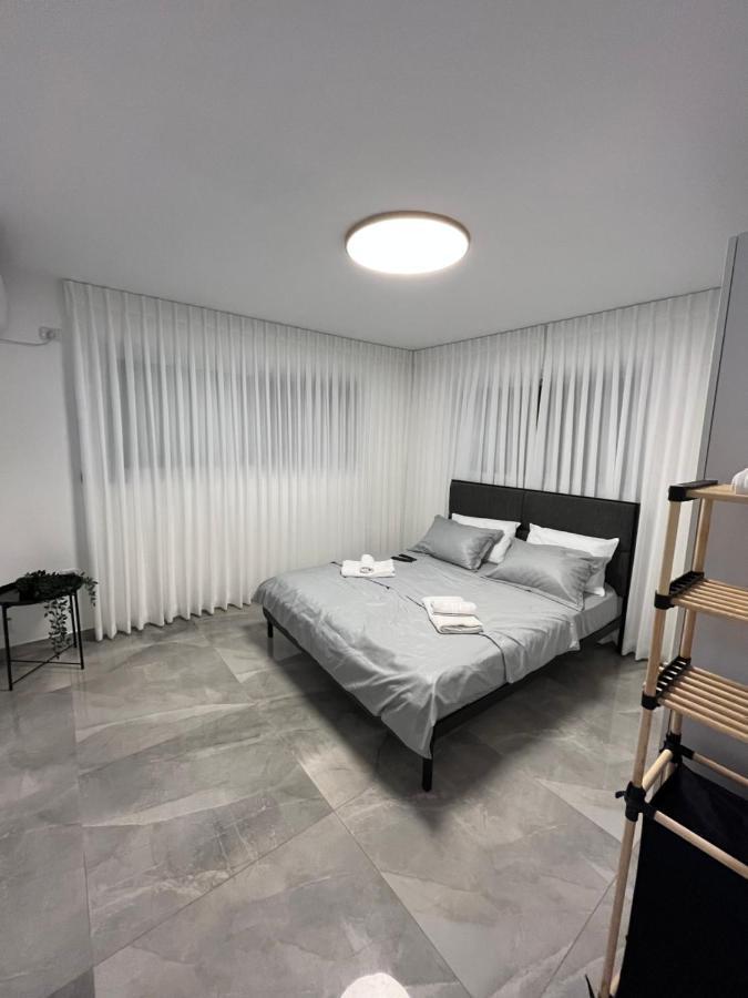הטרקלין של לינוי - 5 דקות נסיעה מהים Apartment Ashkelon